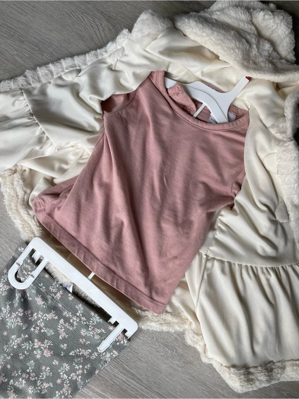Cozy Cream Hooded Vest with Pink Top and Floral Gray Leggings - Picture 6 of 8
